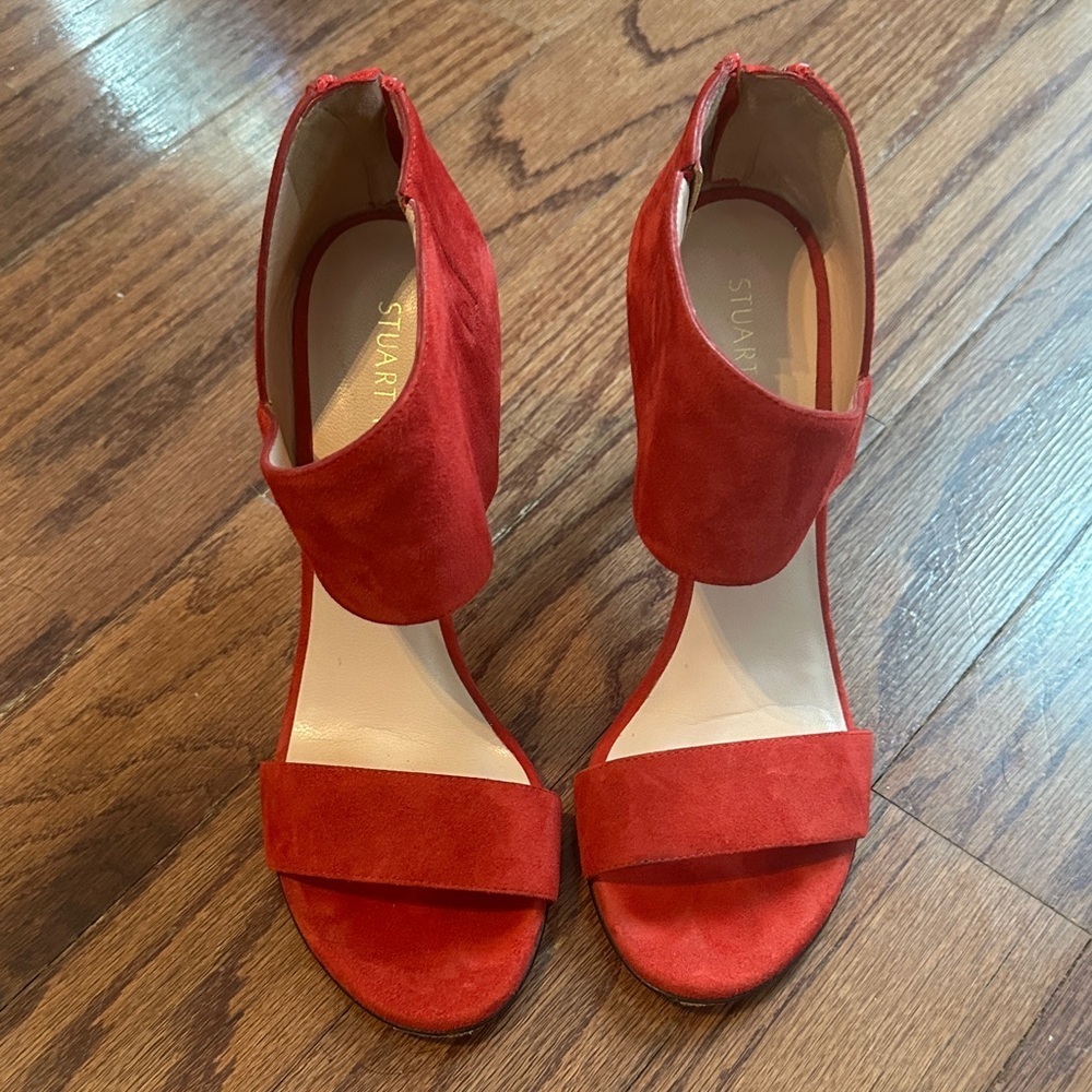 Like New Stuart Weitzman Red Suede & Leather Heels for Women - Picture 6 of 6